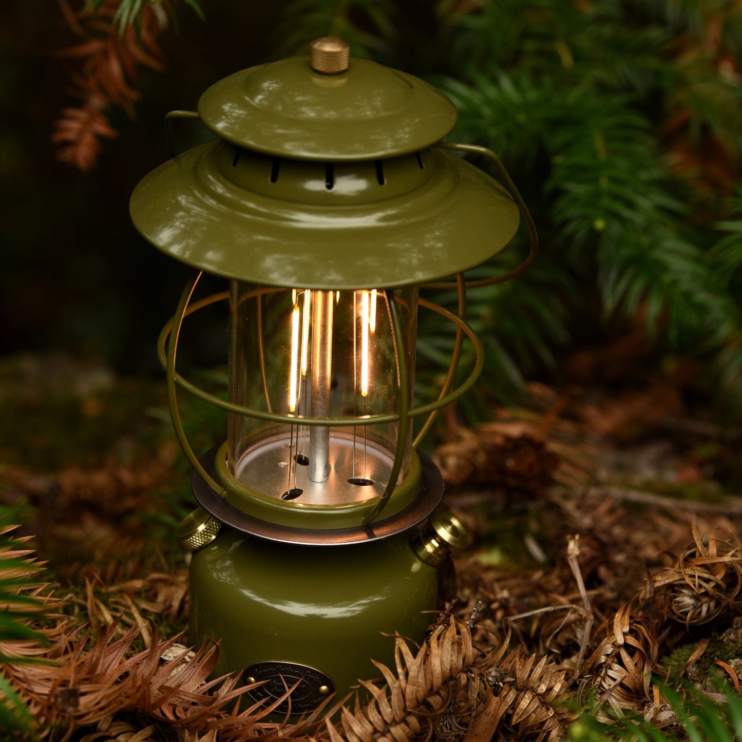 Sirius camping Lantern by Peterson Housewares & Artwares